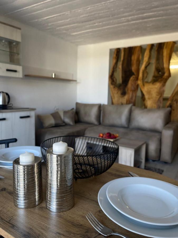 Apartman Sara Bar Eksteriør bilde