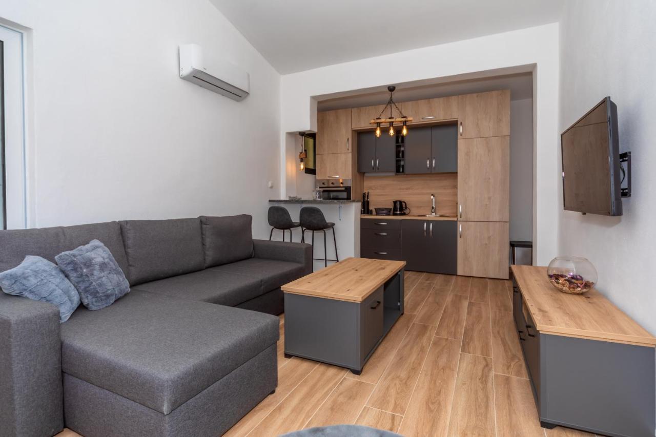 Apartman Sara Bar Eksteriør bilde