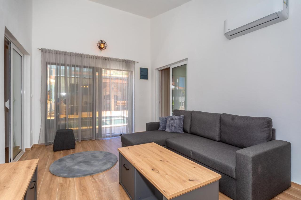 Apartman Sara Bar Eksteriør bilde