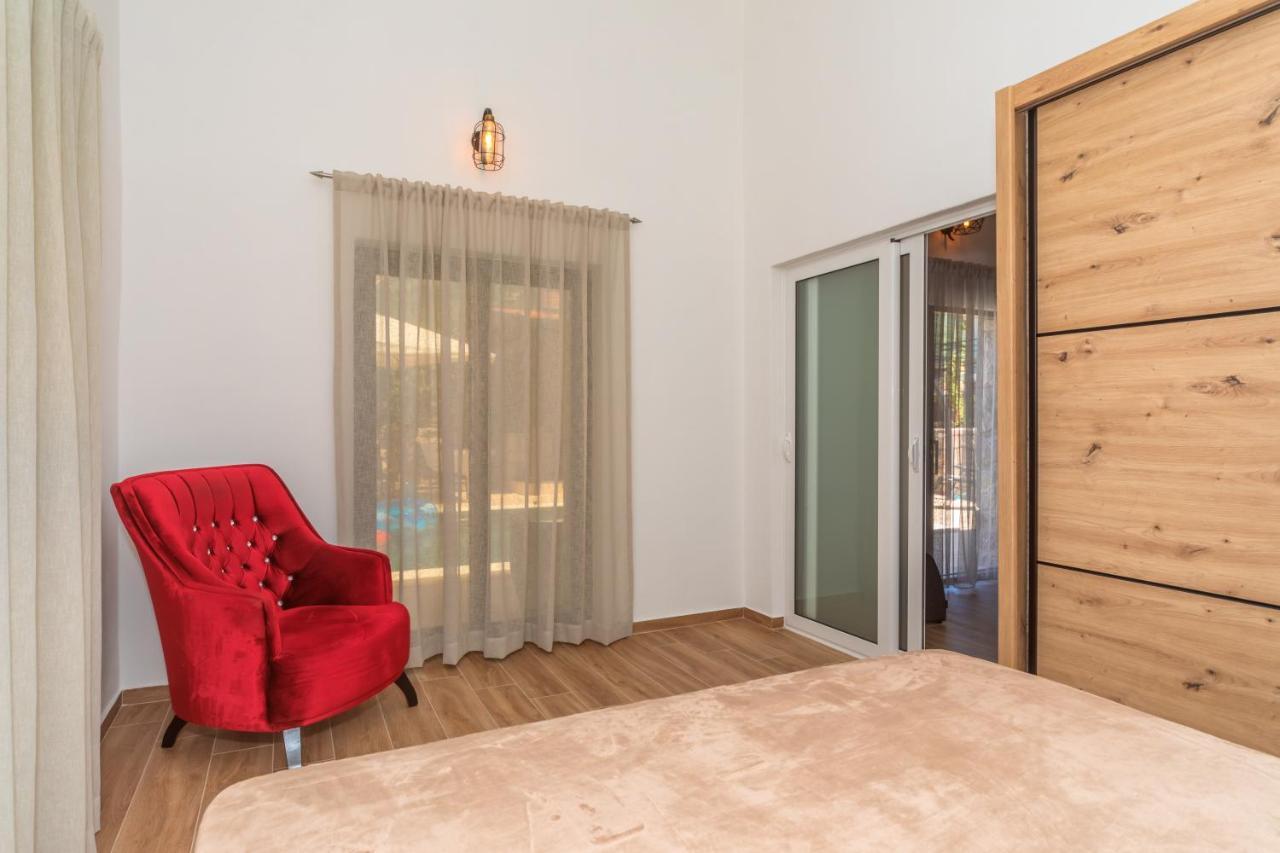 Apartman Sara Bar Eksteriør bilde