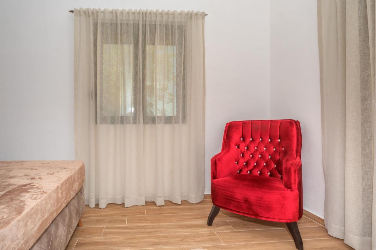 Apartman Sara Bar Eksteriør bilde