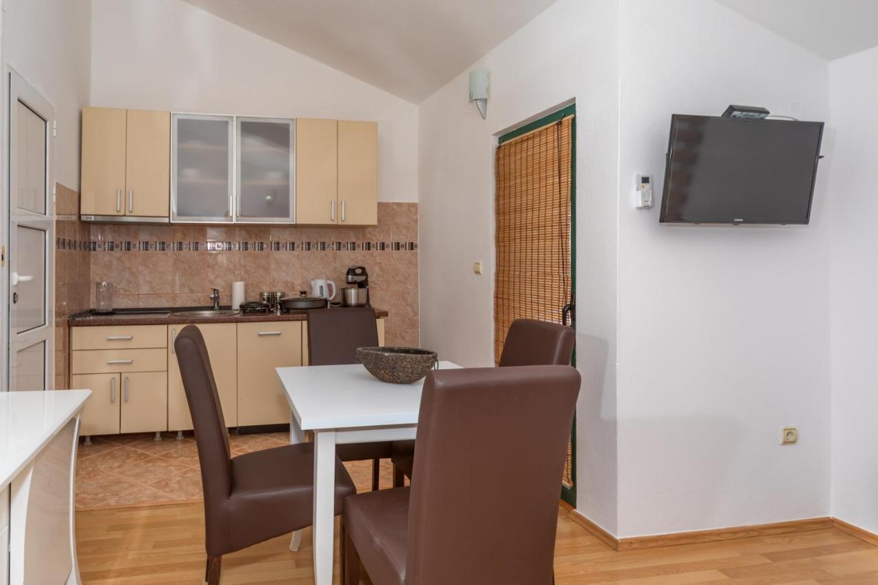 Apartman Sara Bar Eksteriør bilde